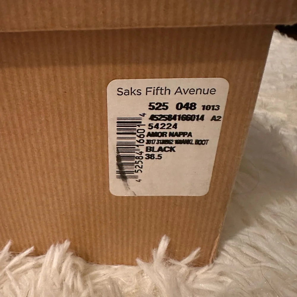 Elegant Black Platform Ankle Boots - Picture 6 of 6